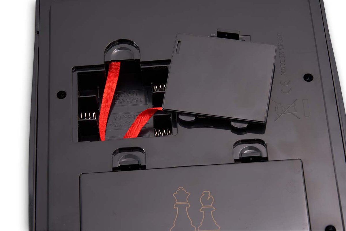 Millennium M805 Karpov Chess Computer