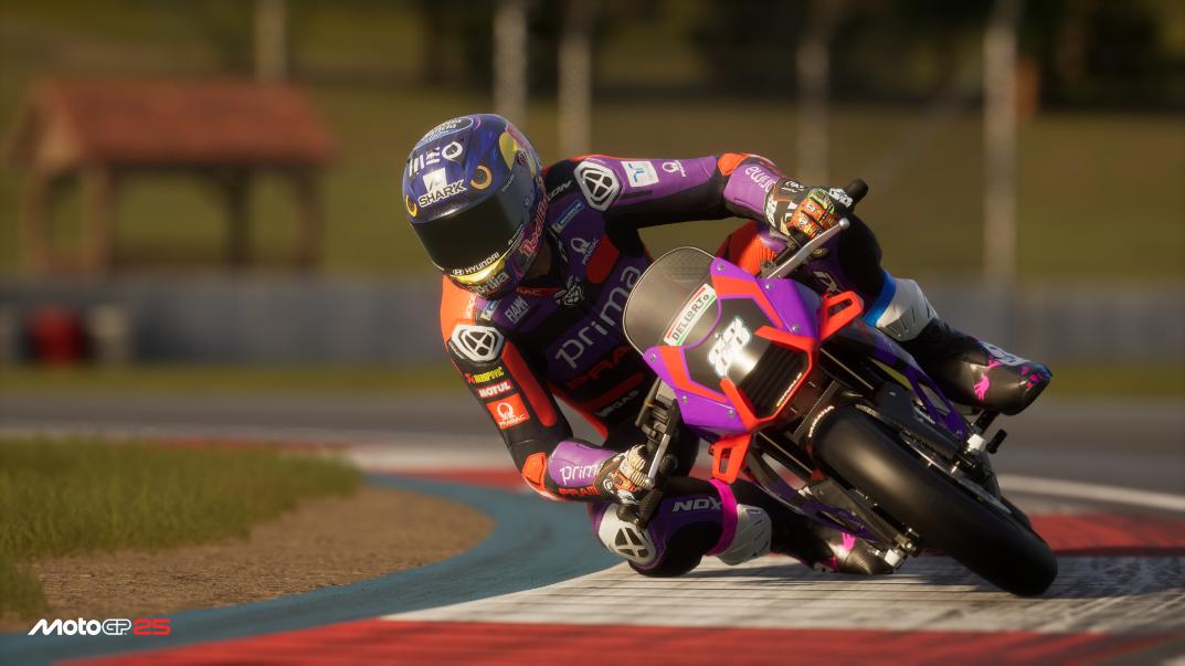 PS5MO20_motogp_screenshot_logo_-2.jpg