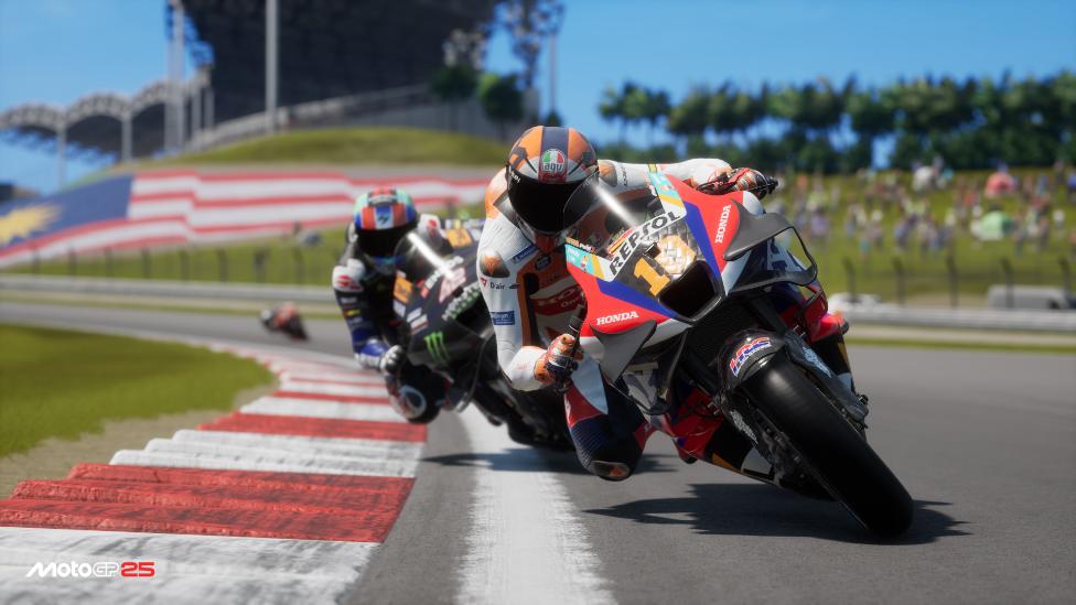 MotoGP 25 Switch (Code in Box)