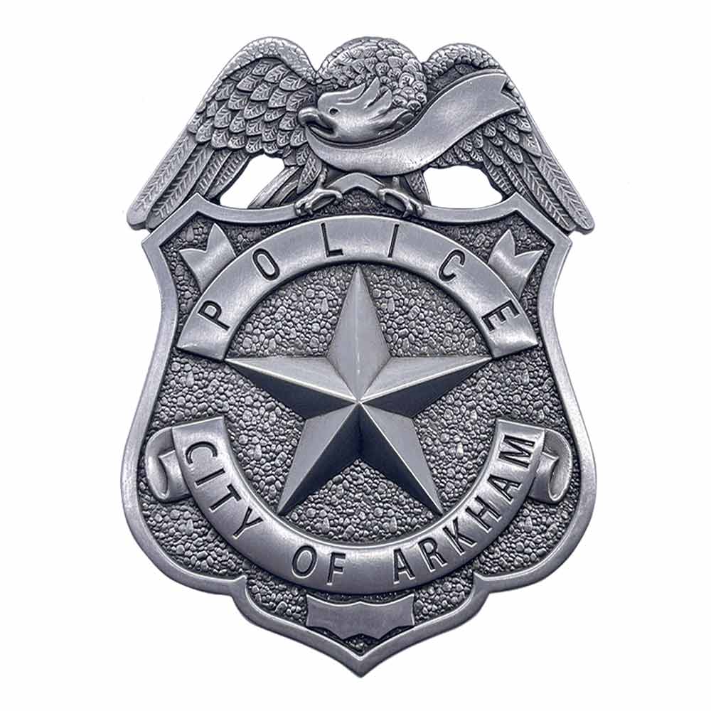 Replica Police Badge Limited Edition: Arkham Horror Collectible